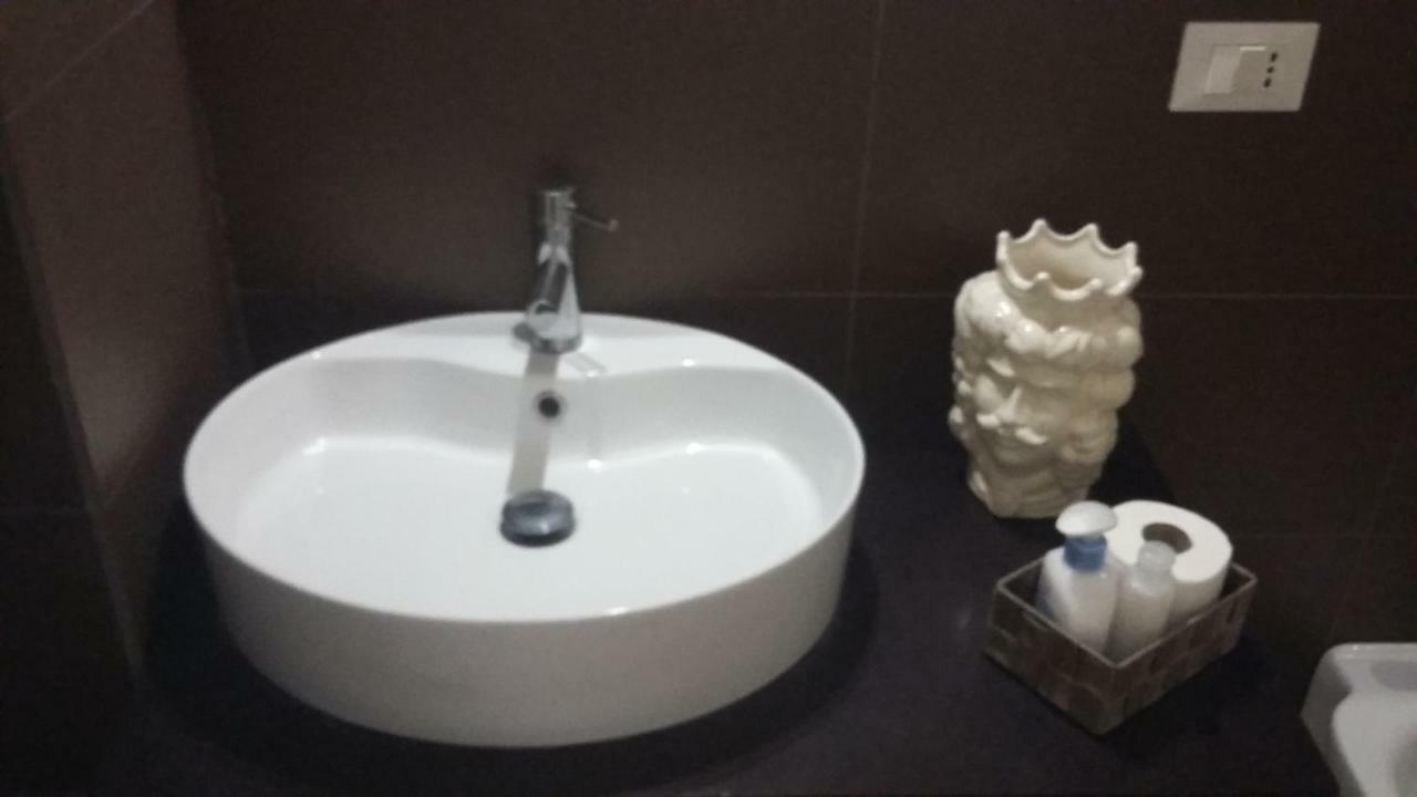 Al Siciliando B&B Palermo Dış mekan fotoğraf